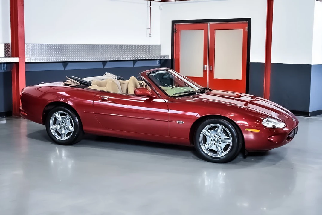 1997 Jaguar X100 XK8 - Image 6 of 30