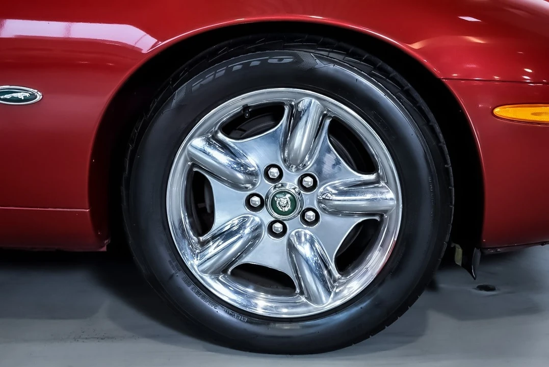 1997 Jaguar X100 XK8 - Image 25 of 30