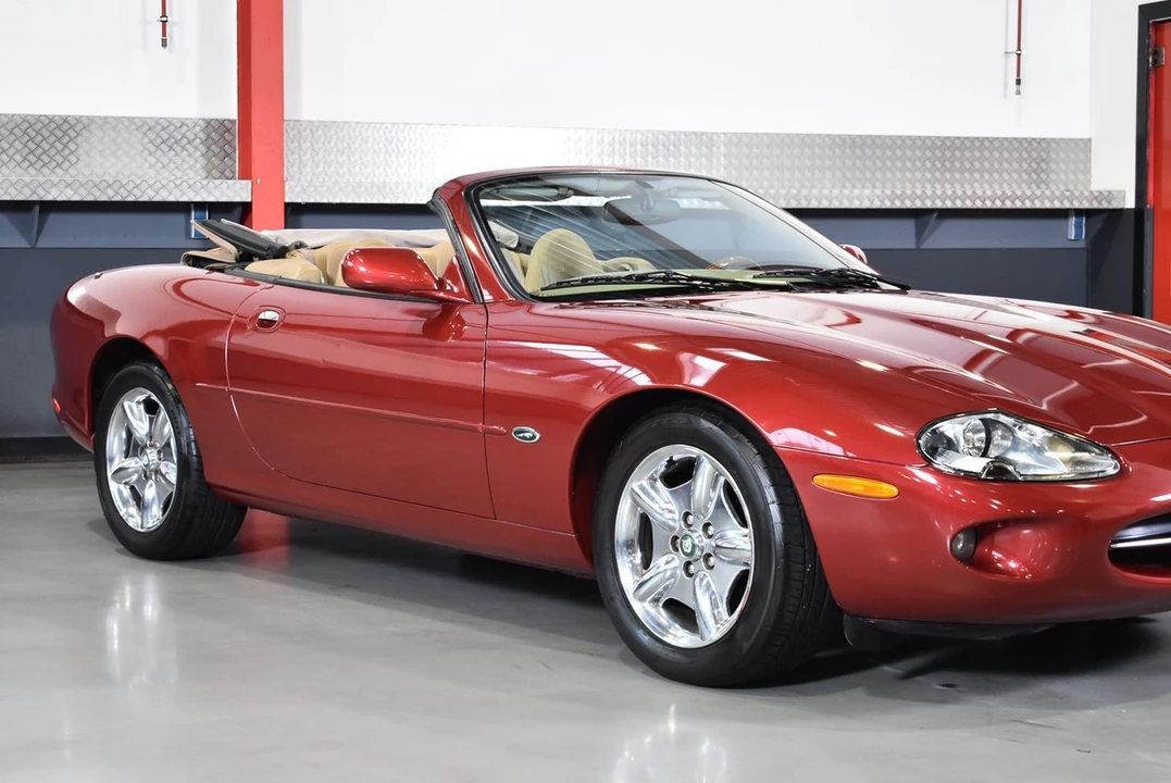 1997 Jaguar X100 XK8 - Image 17 of 30