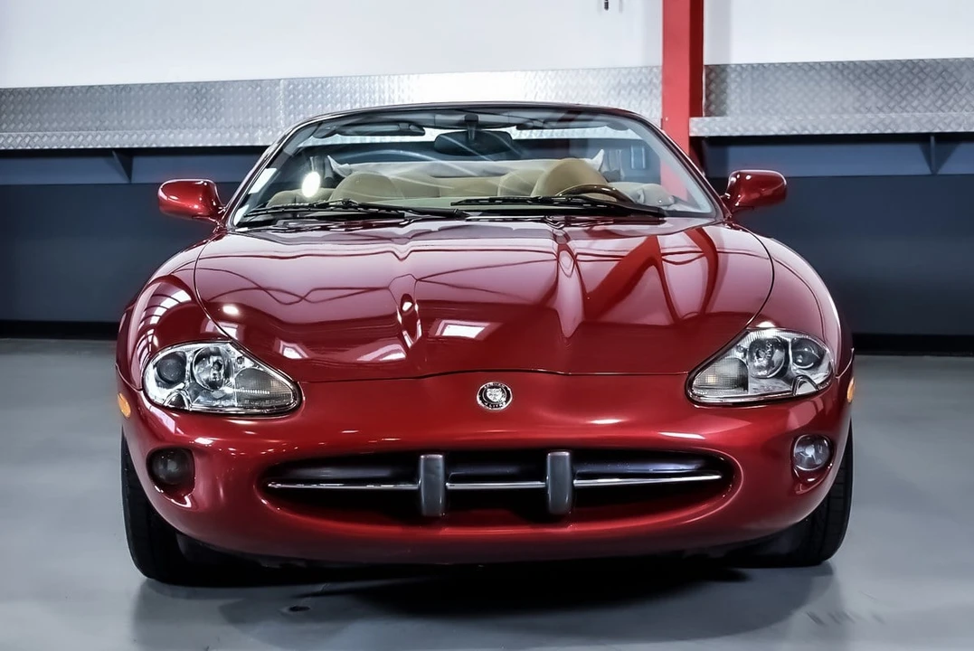 1997 Jaguar X100 XK8 - Image 3 of 30