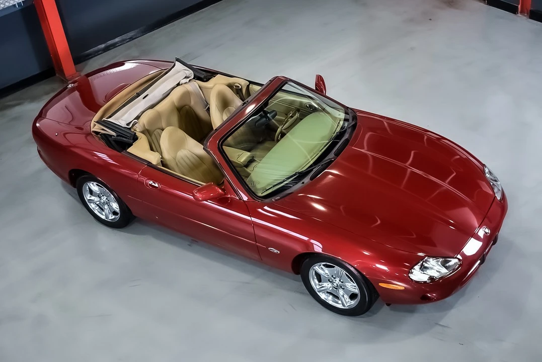 1997 Jaguar X100 XK8 - Image 14 of 30
