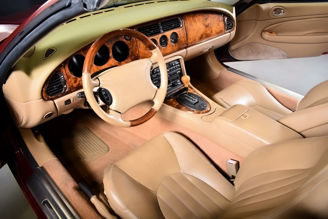 1997 Jaguar X100 XK8 - Image 29 of 30