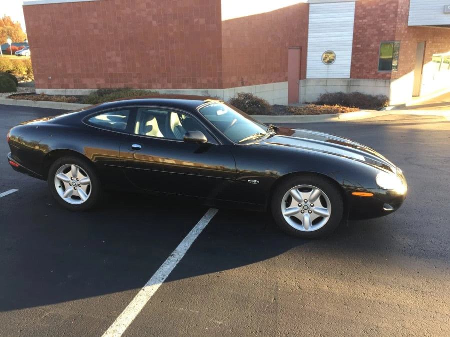 1997 Jaguar X100 XK8 - Image 8 of 9