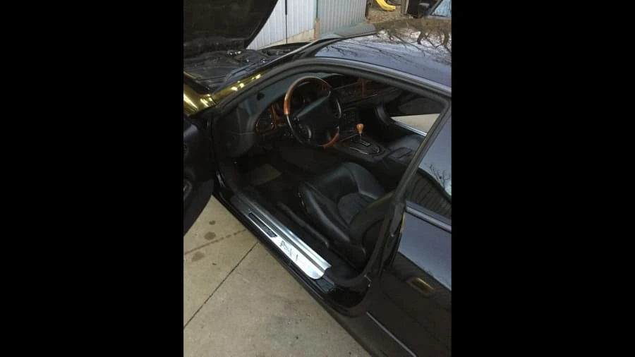1997 Jaguar X100 XK8 - Image 4 of 9
