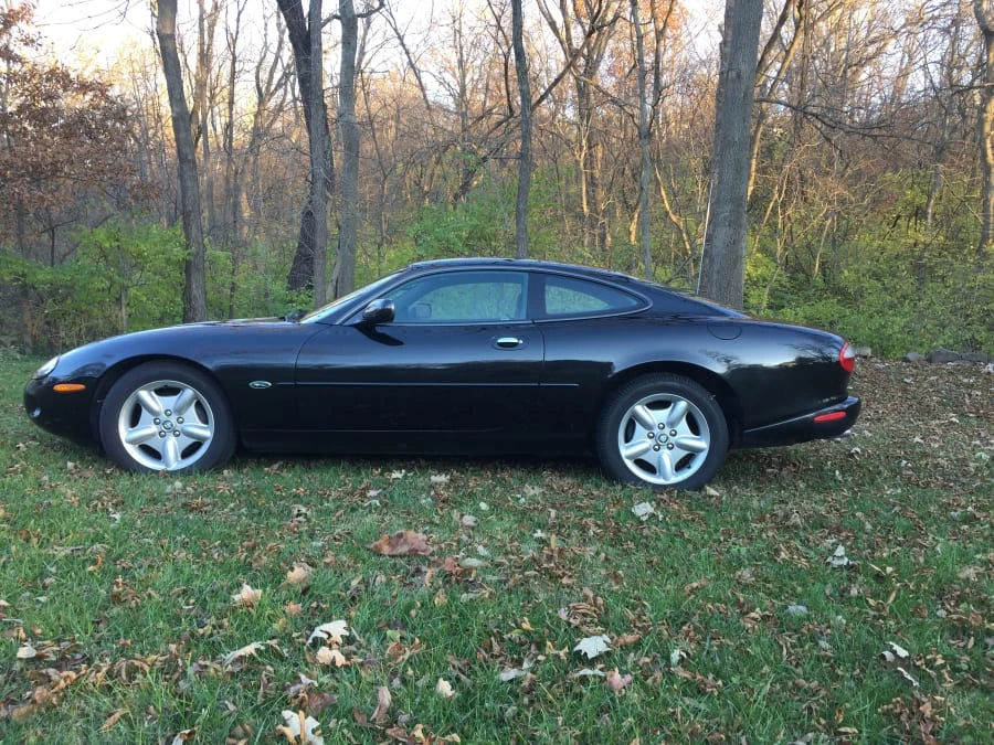 1997 Jaguar X100 XK8 - Image 2 of 9