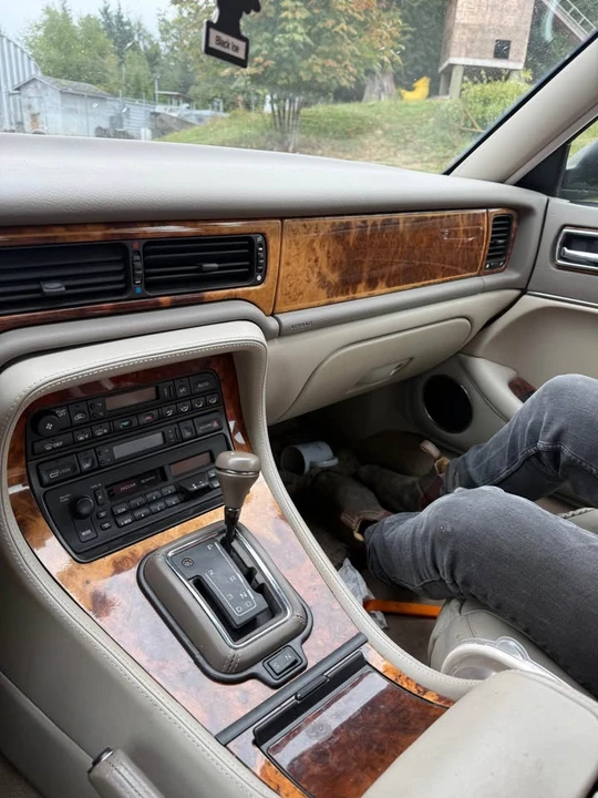1997 Jaguar X300 XJ - Image 8 of 9