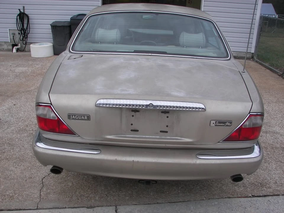1997 Jaguar X300 XJ - Image 2 of 9