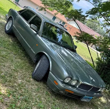 1997 Jaguar XJ Sedan