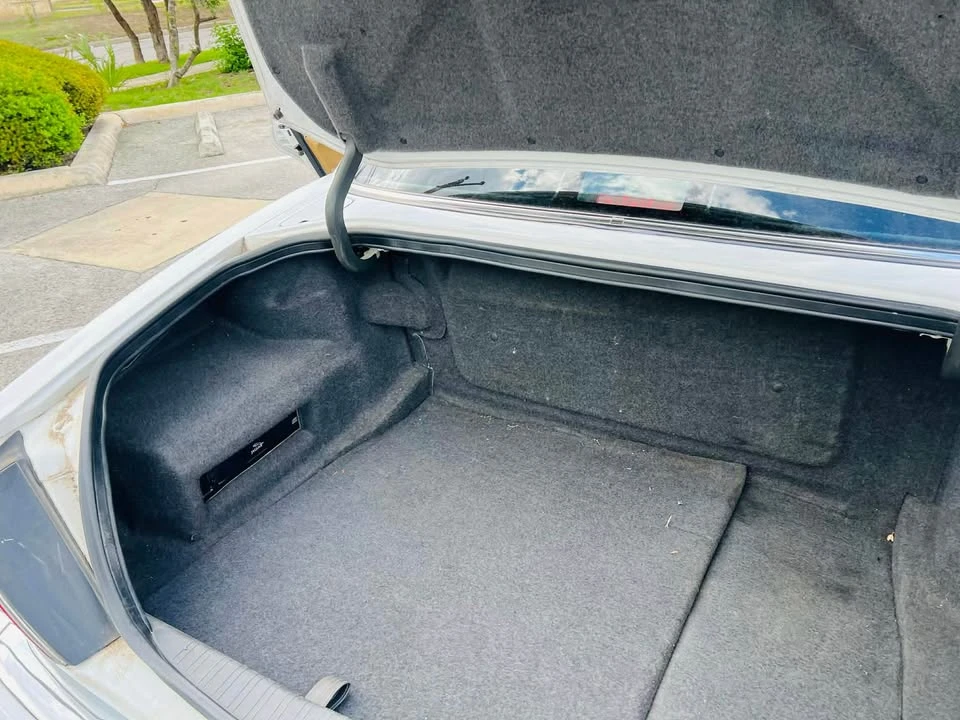 1997 Jaguar X300 XJ - Image 6 of 20