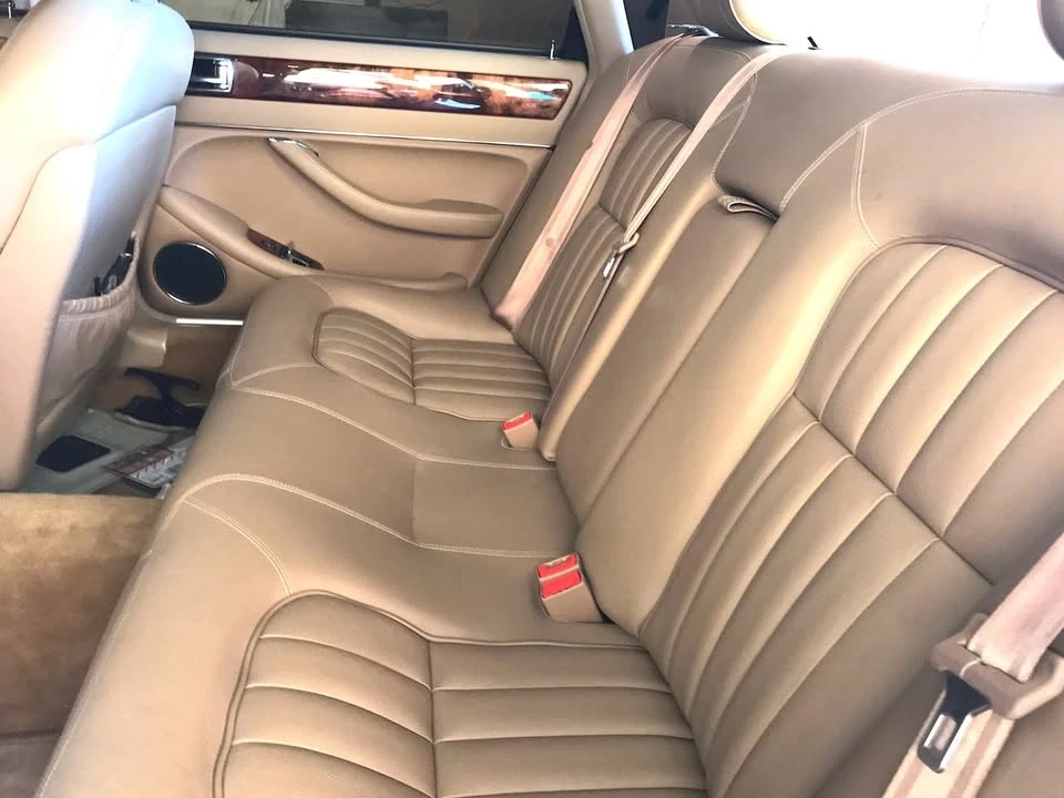 1997 Jaguar X300 XJ - Image 9 of 18