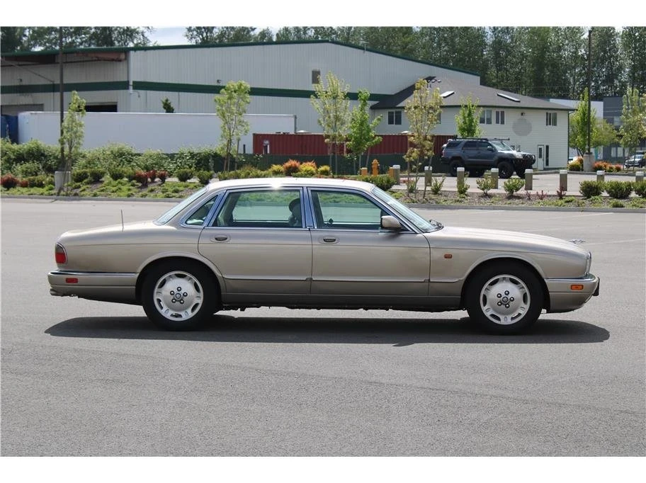 1997 Jaguar X300 XJ - Image 3 of 20