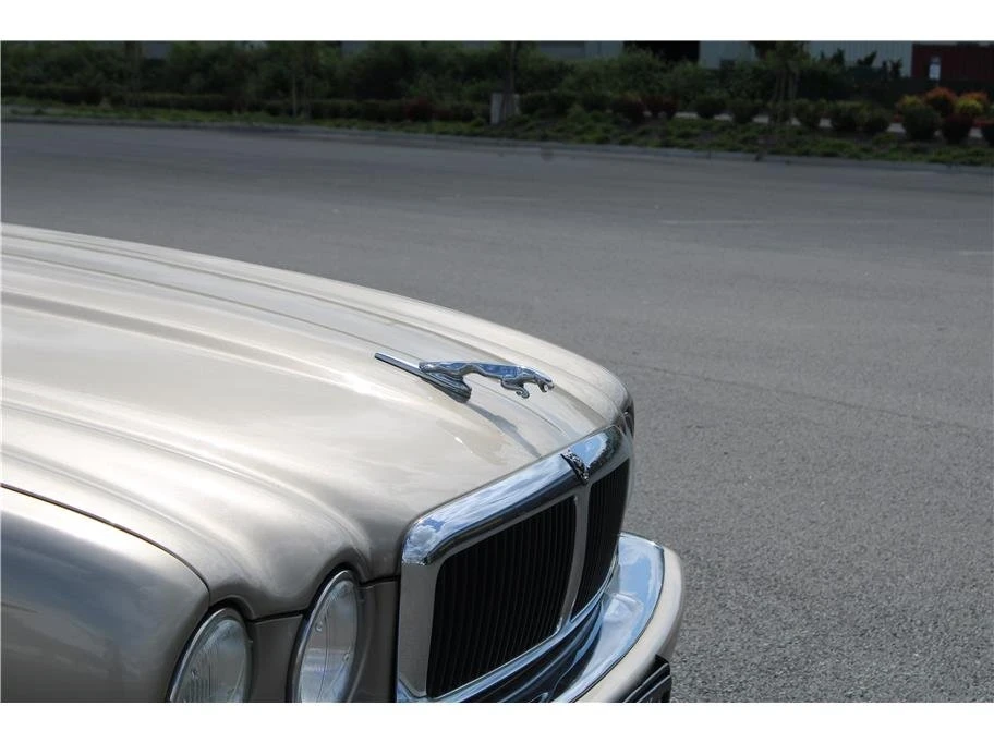 1997 Jaguar X300 XJ - Image 17 of 20