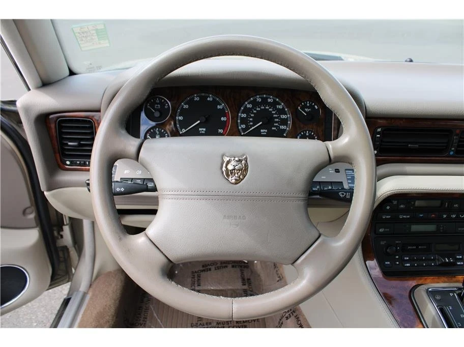 1997 Jaguar X300 XJ - Image 19 of 20