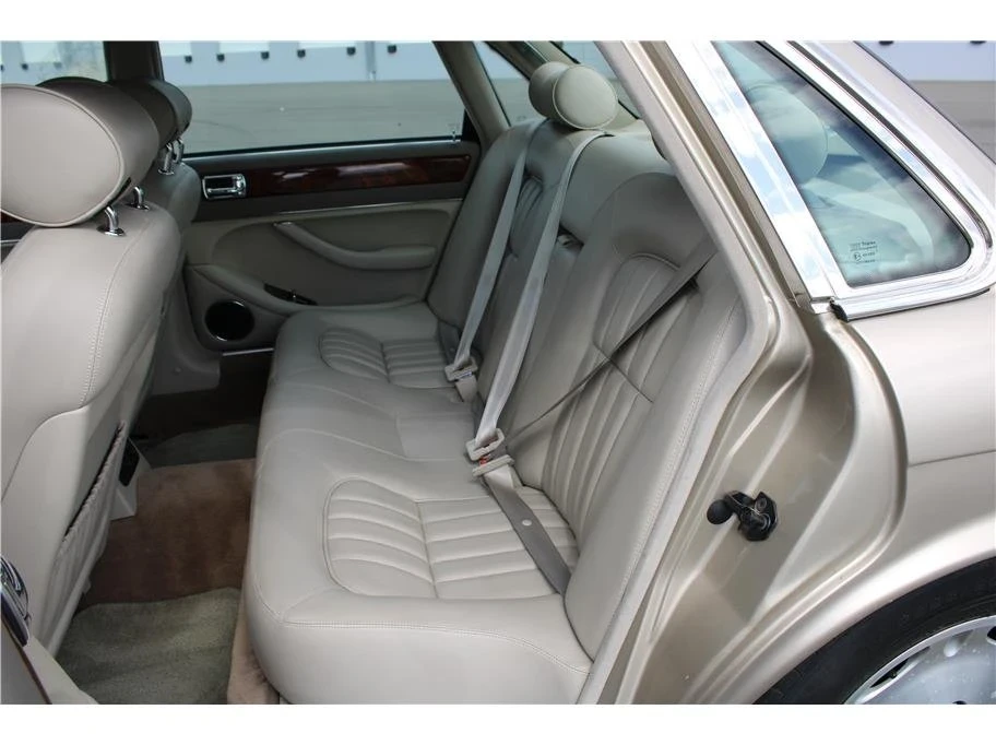 1997 Jaguar X300 XJ - Image 12 of 20