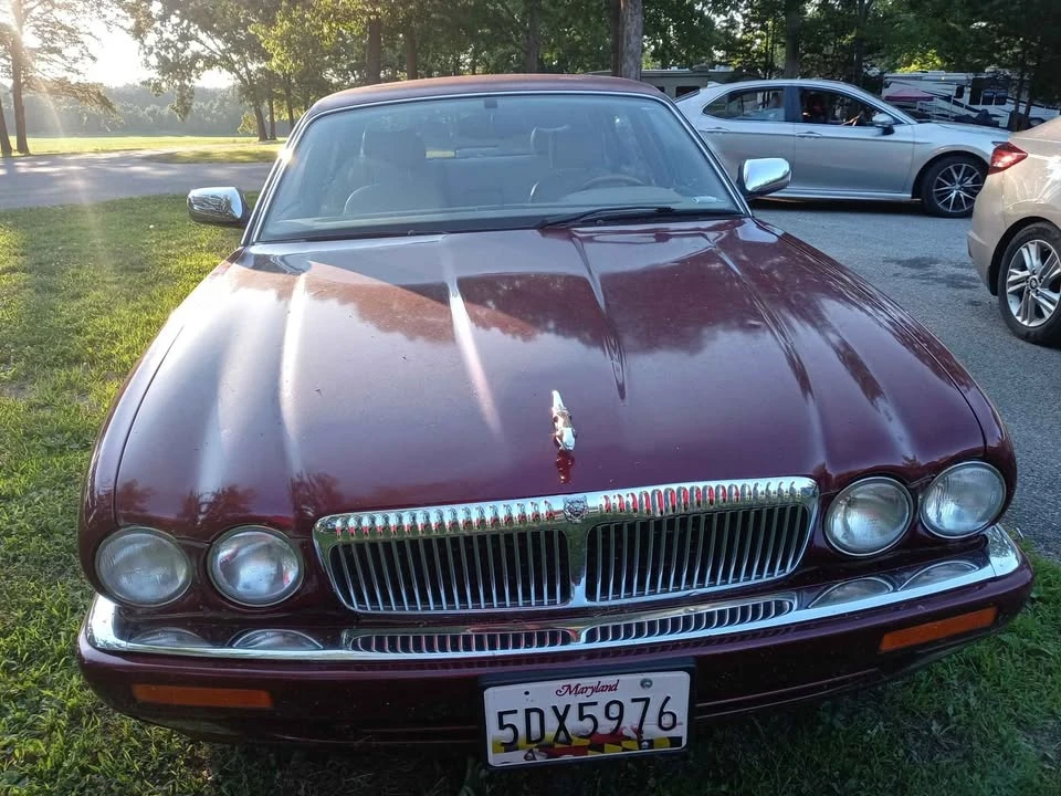 1997 Jaguar X300 XJ - Image 3 of 12