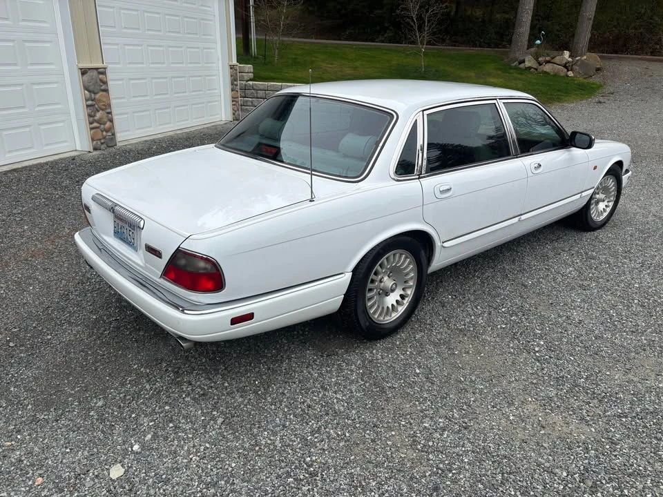 1997 Jaguar X300 XJ - Image 3 of 8