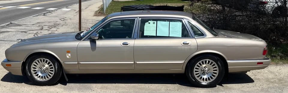1997 Jaguar X300 XJ - Image 2 of 8