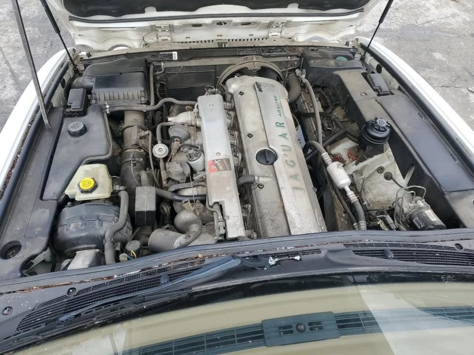 1997 Jaguar X300 XJ - Image 12 of 13