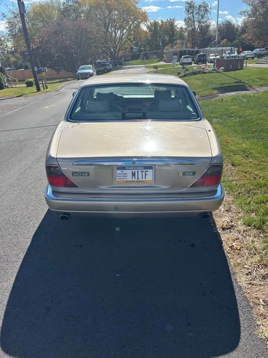 1997 Jaguar X300 XJ - Image 6 of 9