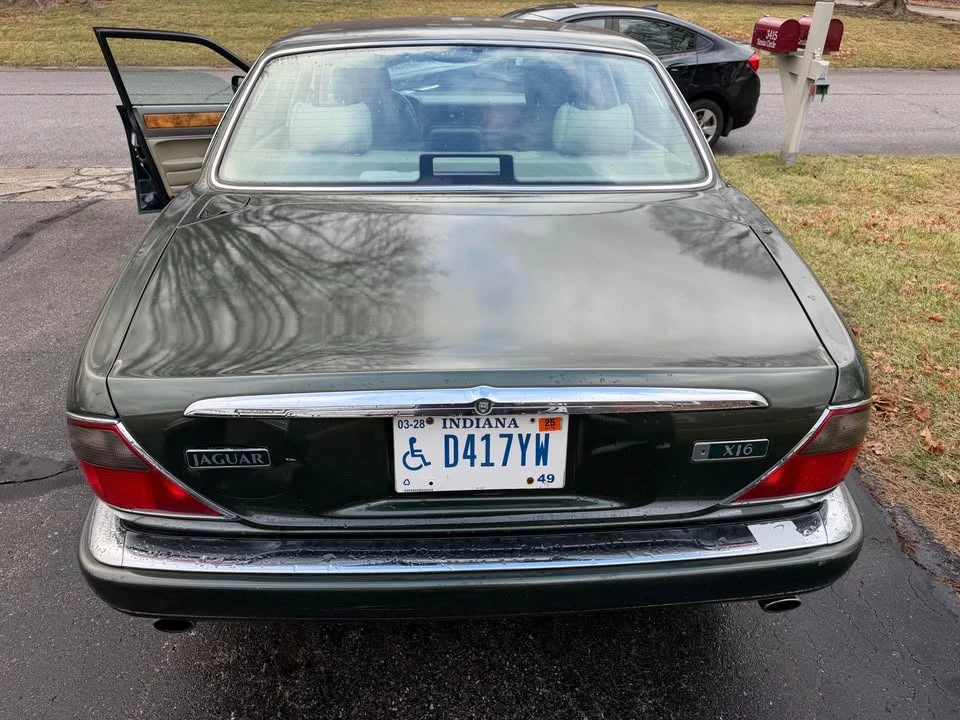 1997 Jaguar X300 XJ - Image 4 of 10