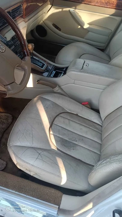 1997 Jaguar X300 XJ - Image 9 of 10