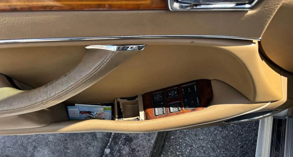1997 Jaguar X300 XJ - Image 8 of 11