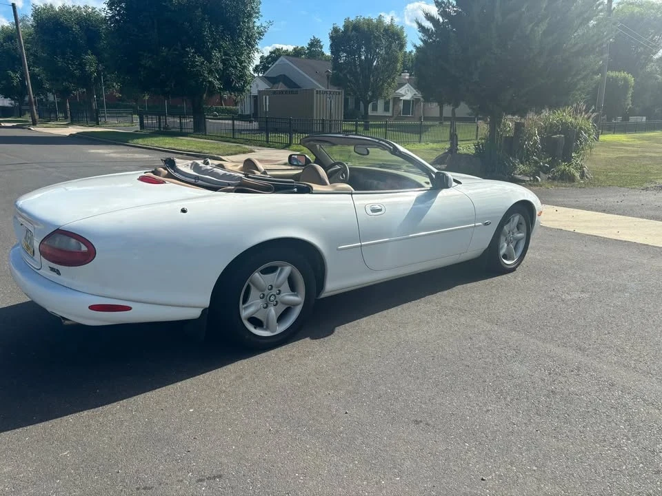 1997 Jaguar X300 XJ - Image 4 of 20