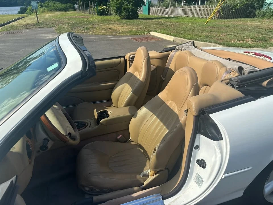 1997 Jaguar X300 XJ - Image 11 of 20