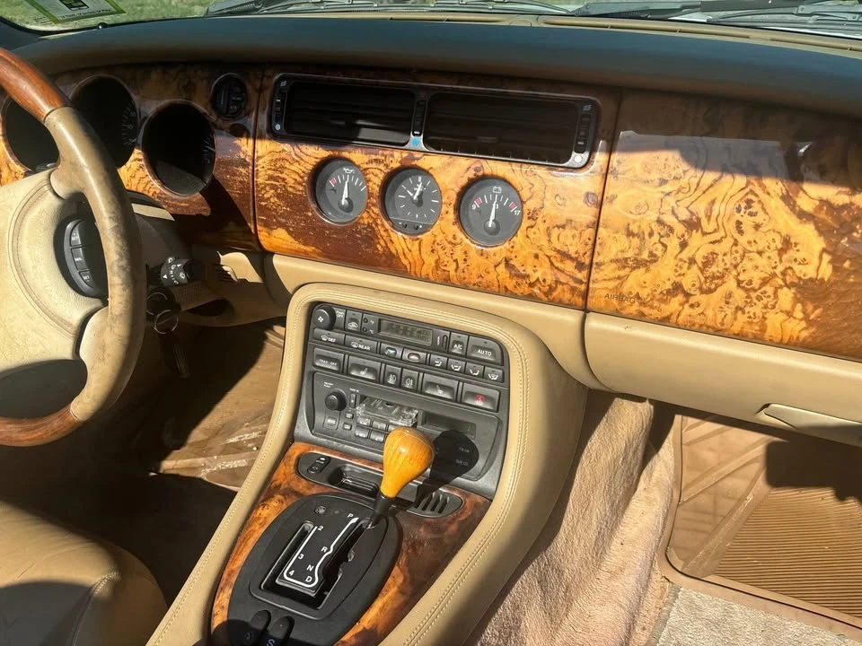 1997 Jaguar X300 XJ - Image 15 of 20
