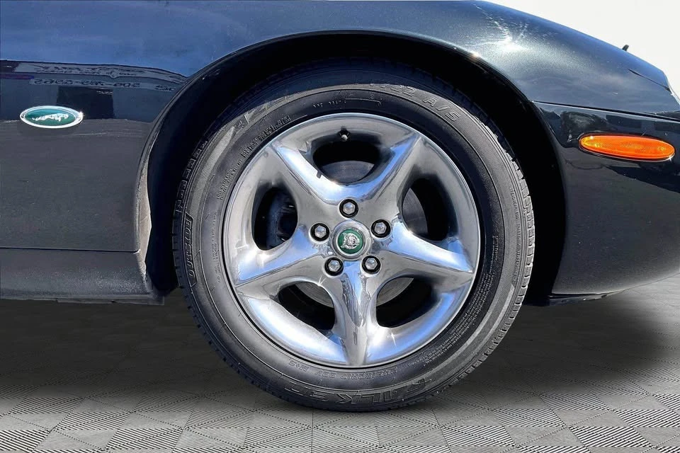 1997 Jaguar X100 XK8 - Image 5 of 20