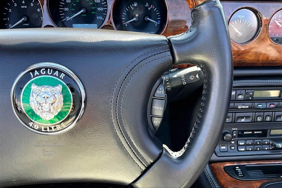 1997 Jaguar X100 XK8 - Image 16 of 20