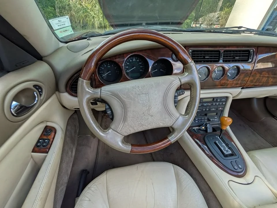 1997 Jaguar X100 XK8 - Image 12 of 18
