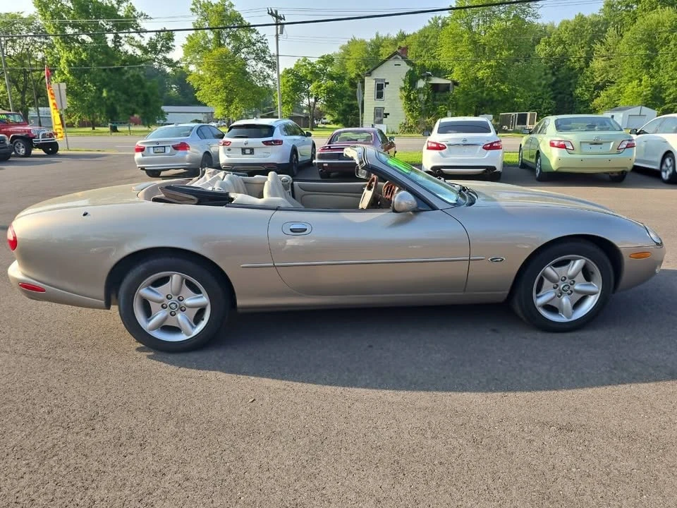 1997 Jaguar X100 XK8 - Image 9 of 20