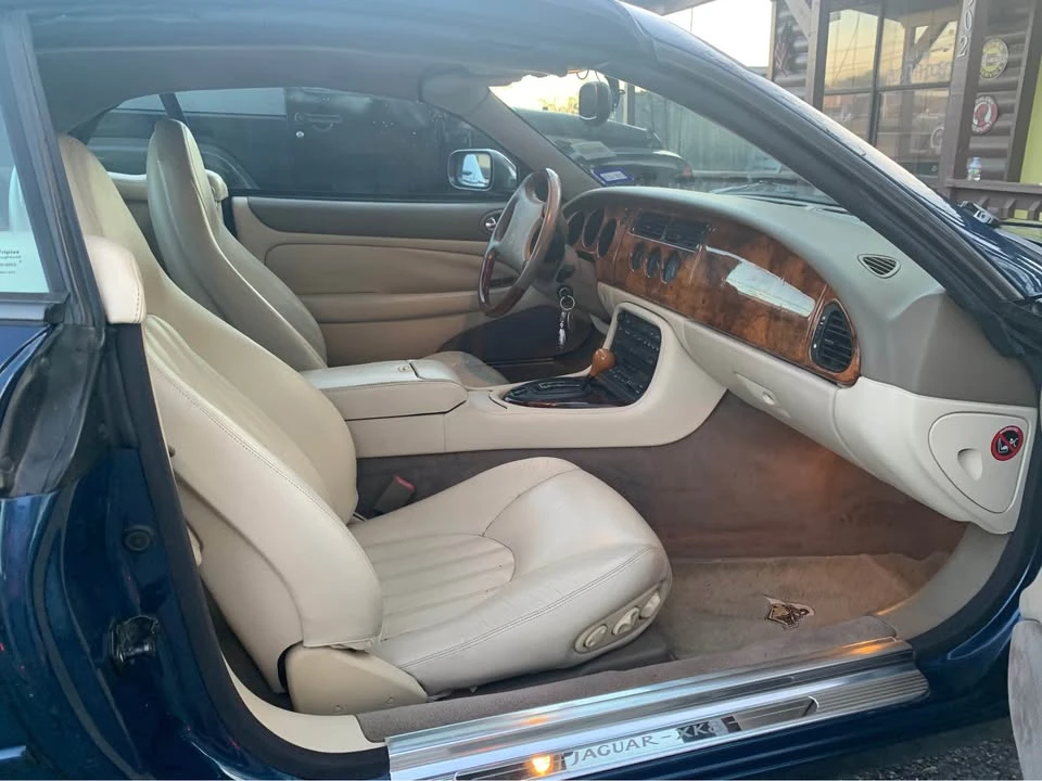 1997 Jaguar X100 XK8 - Image 9 of 16