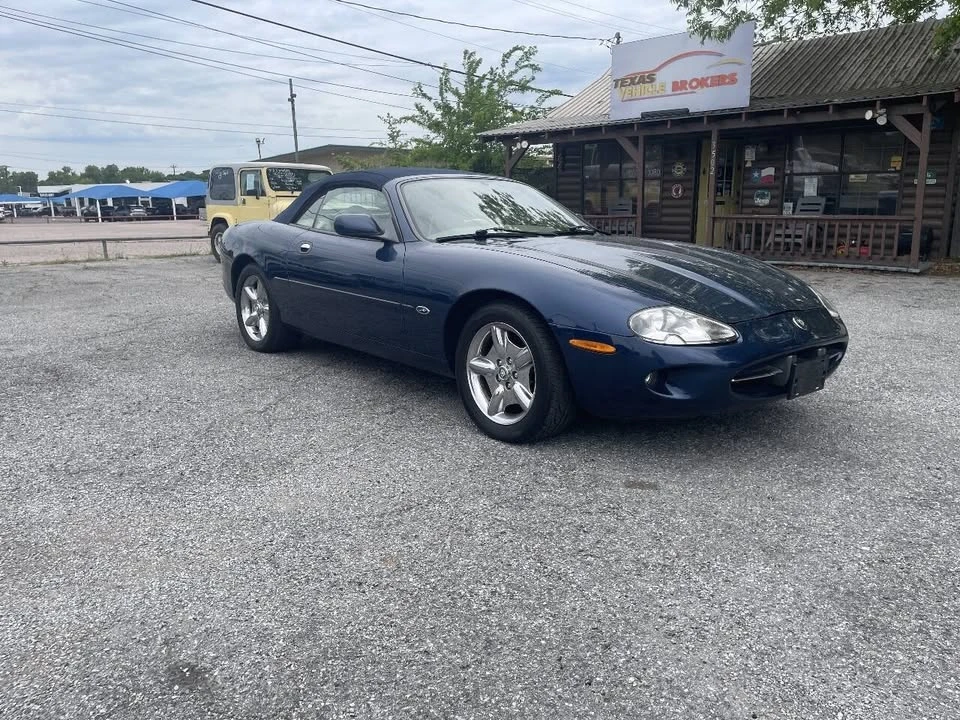 1997 Jaguar X100 XK8 - Image 9 of 12