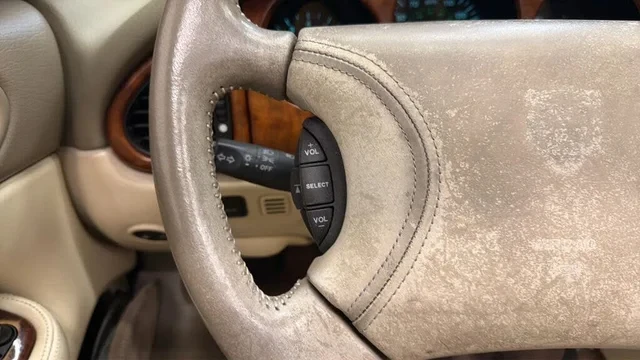 1997 Jaguar X100 XK8 - Image 18 of 20