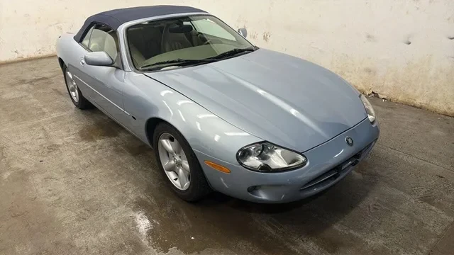 1997 Jaguar X100 XK8 - Image 2 of 20