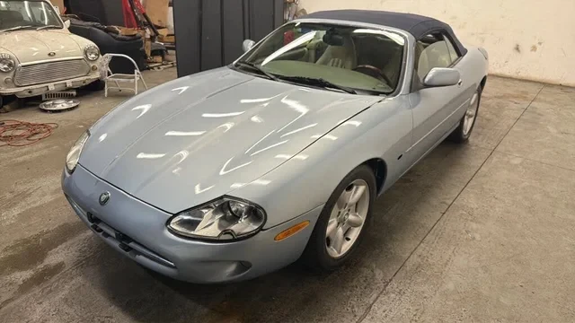 1997 Jaguar X100 XK8 - Image 12 of 20