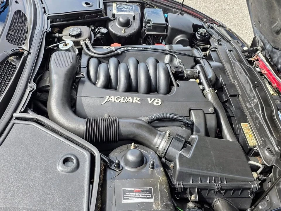 1997 Jaguar X100 XK8 - Image 17 of 18