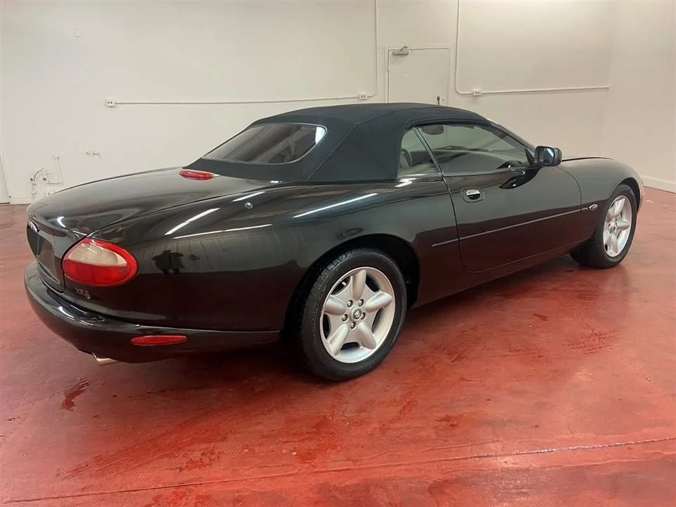 1997 Jaguar X100 XK8 - Image 5 of 20