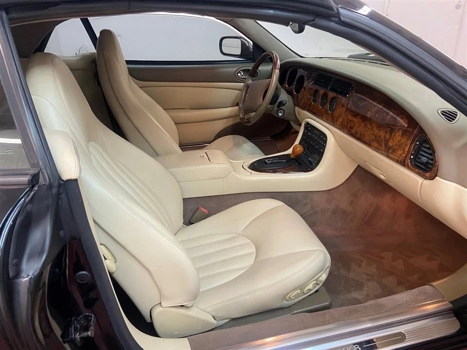 1997 Jaguar X100 XK8 - Image 17 of 20