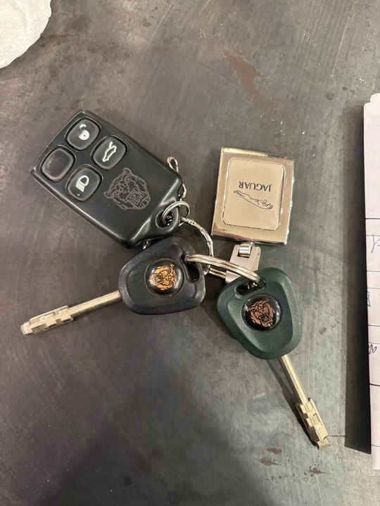 1997 Jaguar X100 XK8 - Image 7 of 10