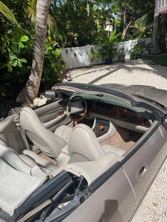 1997 Jaguar X100 XK8 - Image 5 of 10