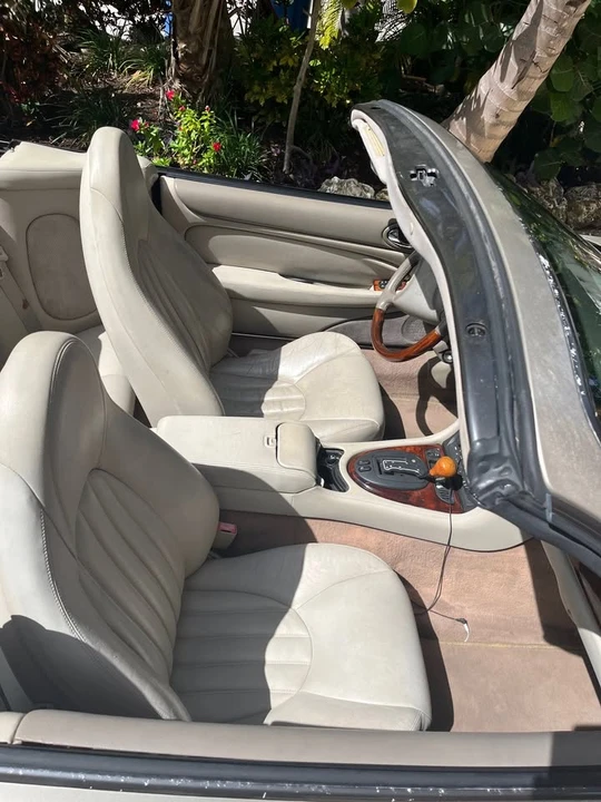 1997 Jaguar X100 XK8 - Image 6 of 10