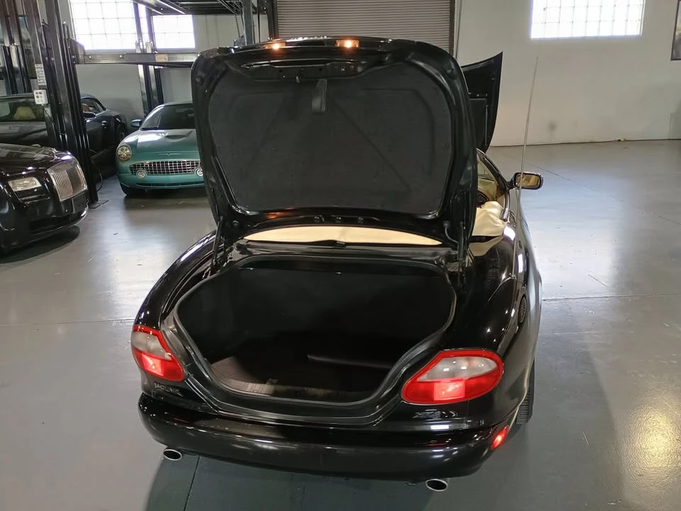 1997 Jaguar X100 XK8 - Image 19 of 20