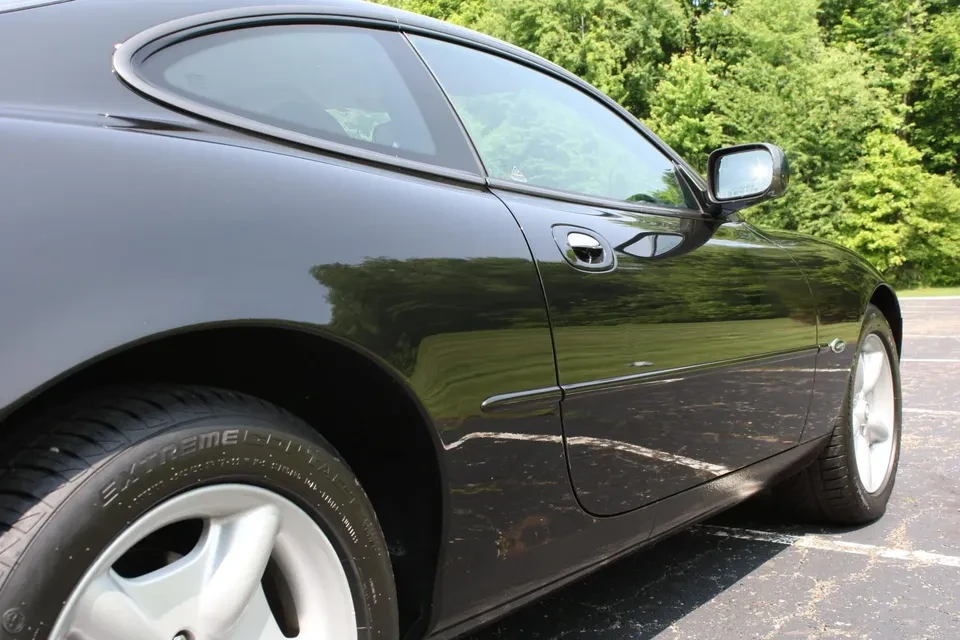 1997 Jaguar X100 XK8 - Image 4 of 17