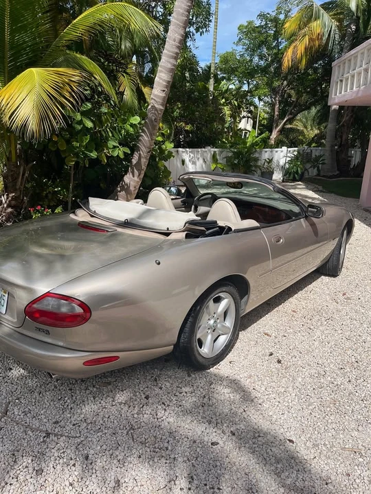 1997 Jaguar X100 XK8 - Image 4 of 10