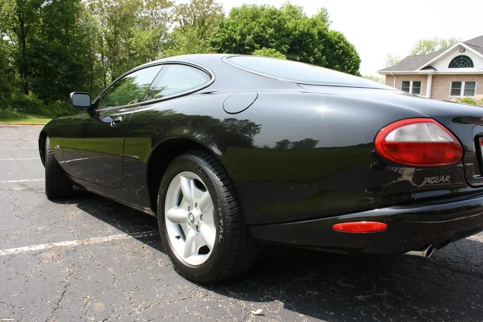 1997 Jaguar X100 XK8 - Image 5 of 17