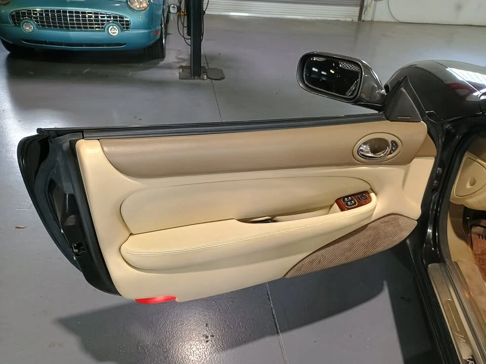 1997 Jaguar X100 XK8 - Image 10 of 20