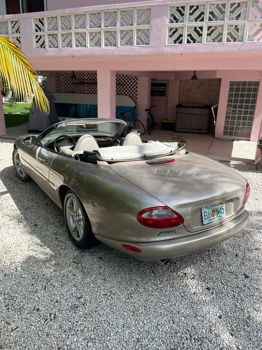 1997 Jaguar X100 XK8 - Image 3 of 10